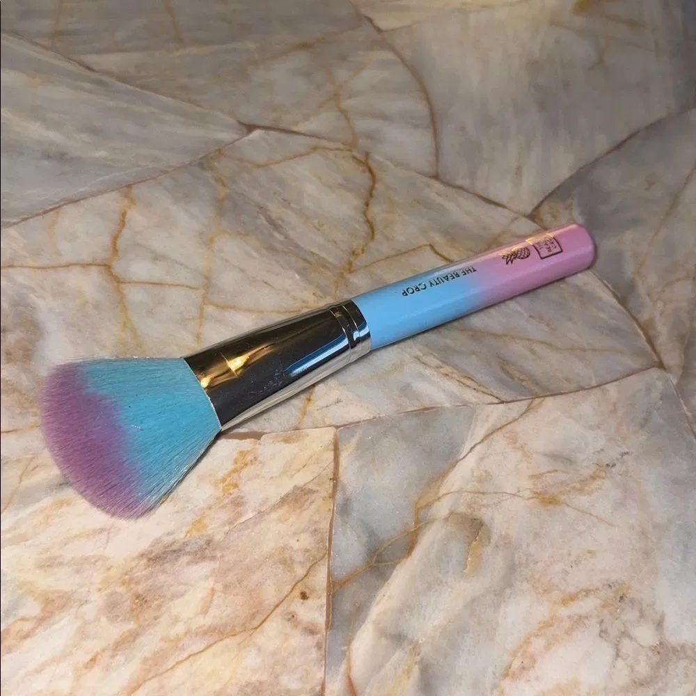 Real Techniques Pink and Blue Makeup Brush